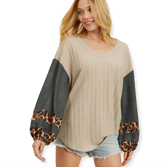 A Girl Thing Tops - Leopard Puff Sleeve Contrast Long Sleeve Top